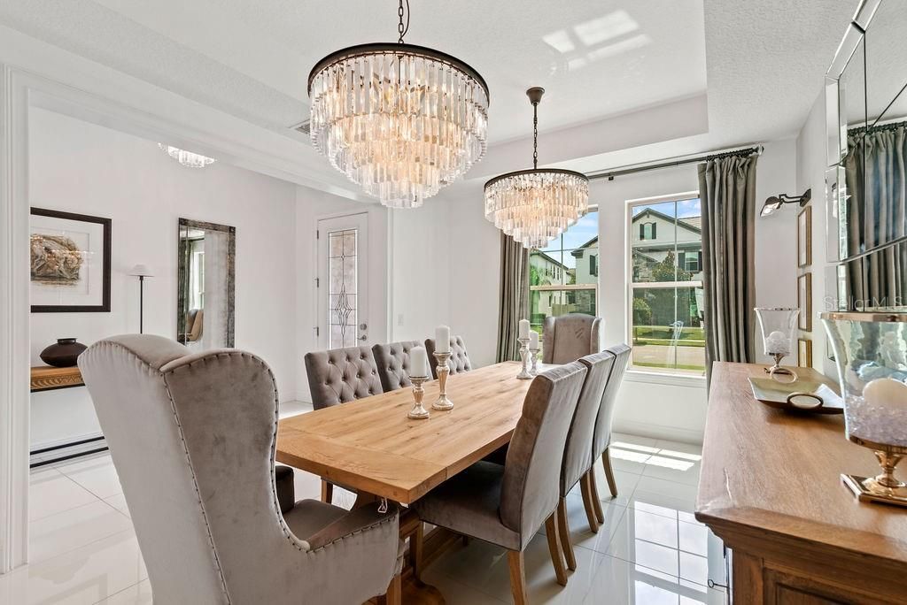 For Sale: $1,799,000 (6 beds, 6 baths, 5422 Square Feet)