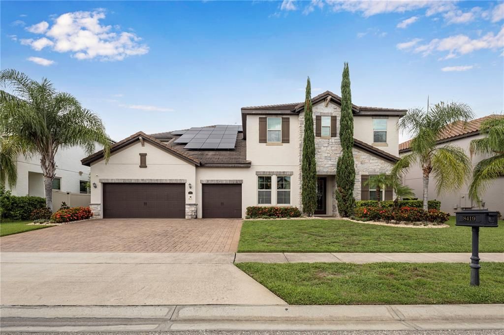 For Sale: $1,799,000 (6 beds, 6 baths, 5422 Square Feet)