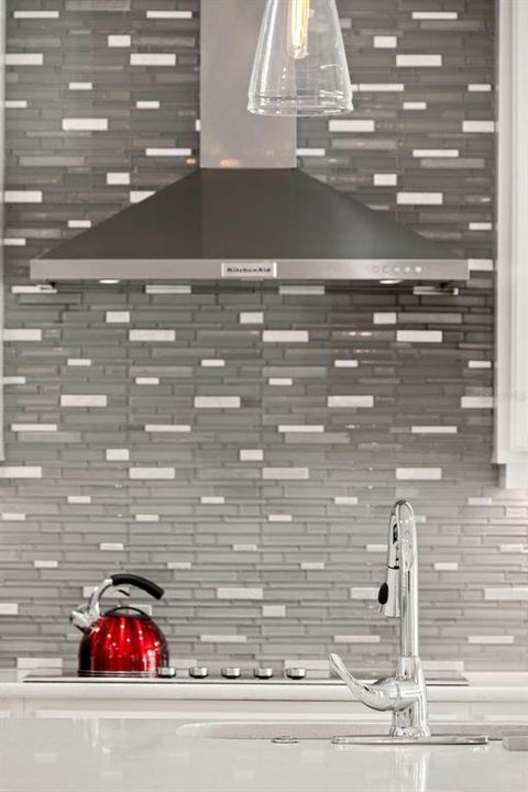 For Sale: $1,799,000 (6 beds, 6 baths, 5422 Square Feet)