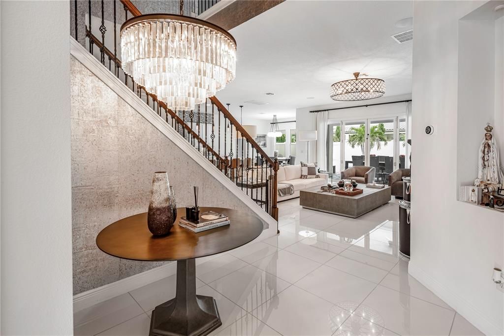 For Sale: $1,799,000 (6 beds, 6 baths, 5422 Square Feet)