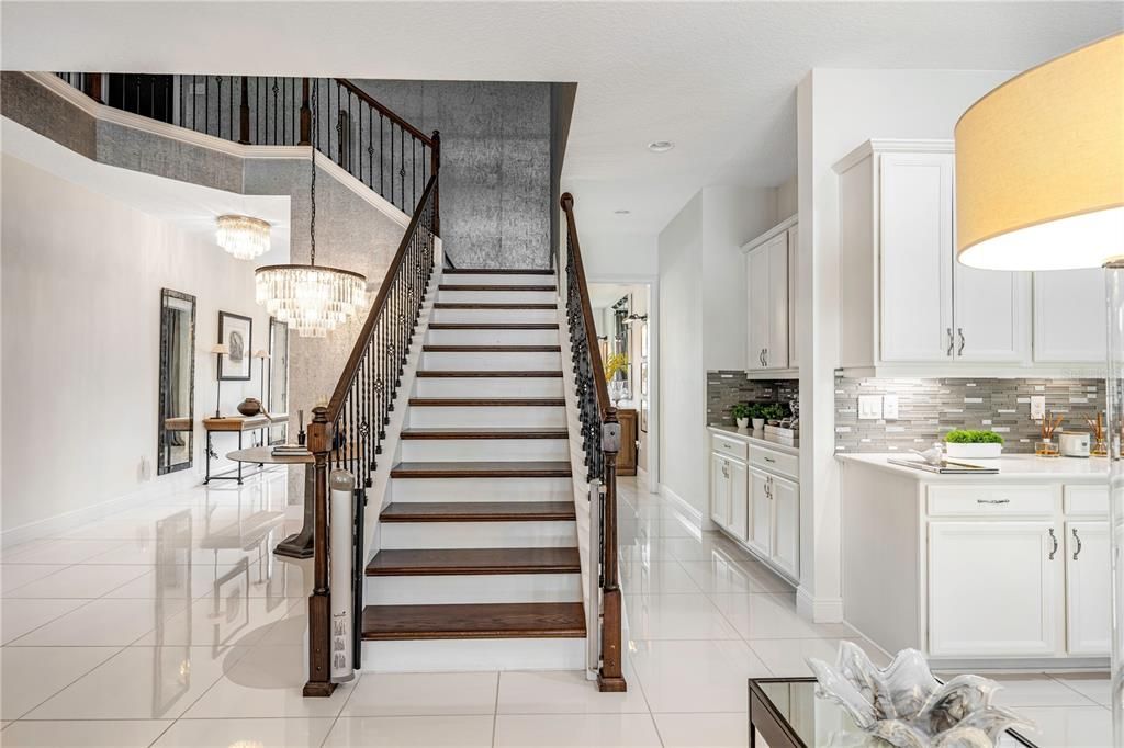 For Sale: $1,799,000 (6 beds, 6 baths, 5422 Square Feet)