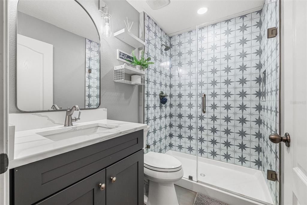 Под контрактом: $750,000 (4 спален, 3 ванн, 3507 Квадратных фут)