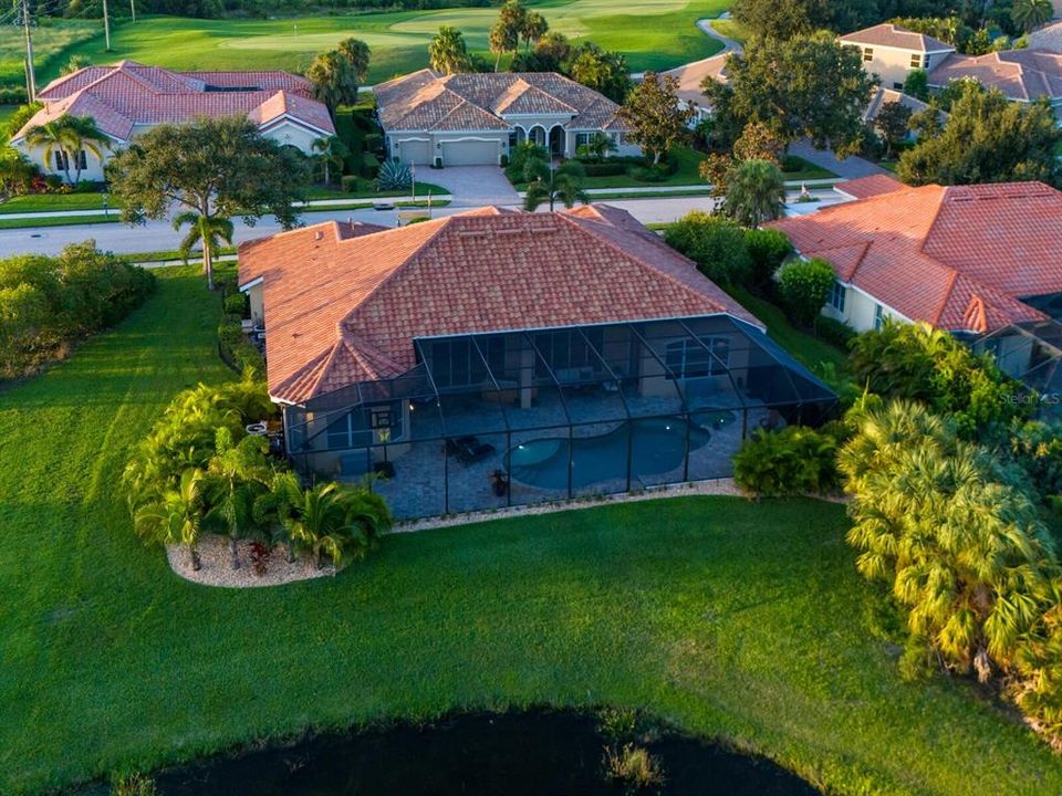 Active With Contract: $1,049,900 (4 beds, 4 baths, 3312 Square Feet)