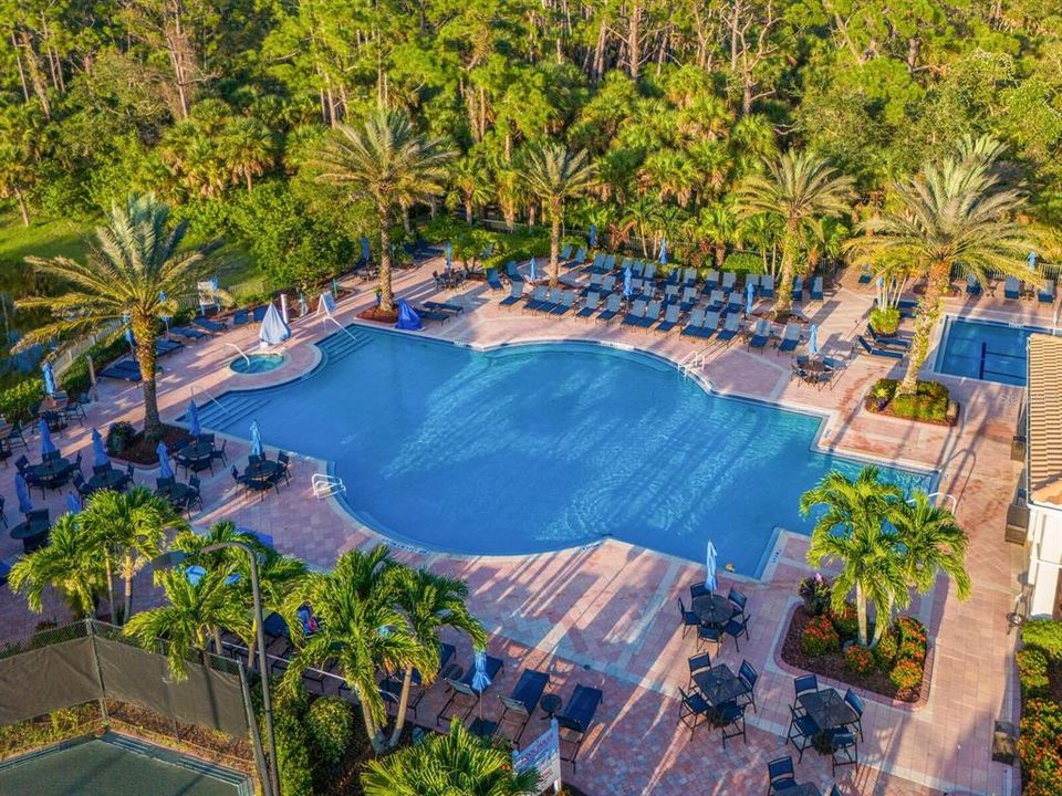 Active With Contract: $1,049,900 (4 beds, 4 baths, 3312 Square Feet)