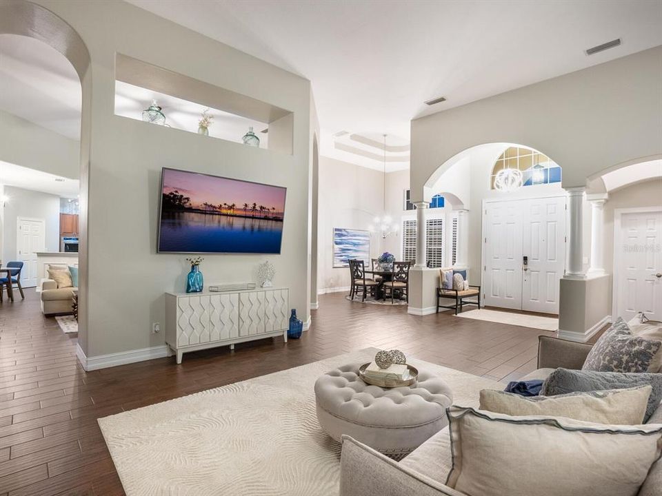 Active With Contract: $1,049,900 (4 beds, 4 baths, 3312 Square Feet)