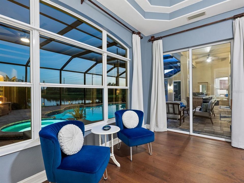 Active With Contract: $1,049,900 (4 beds, 4 baths, 3312 Square Feet)