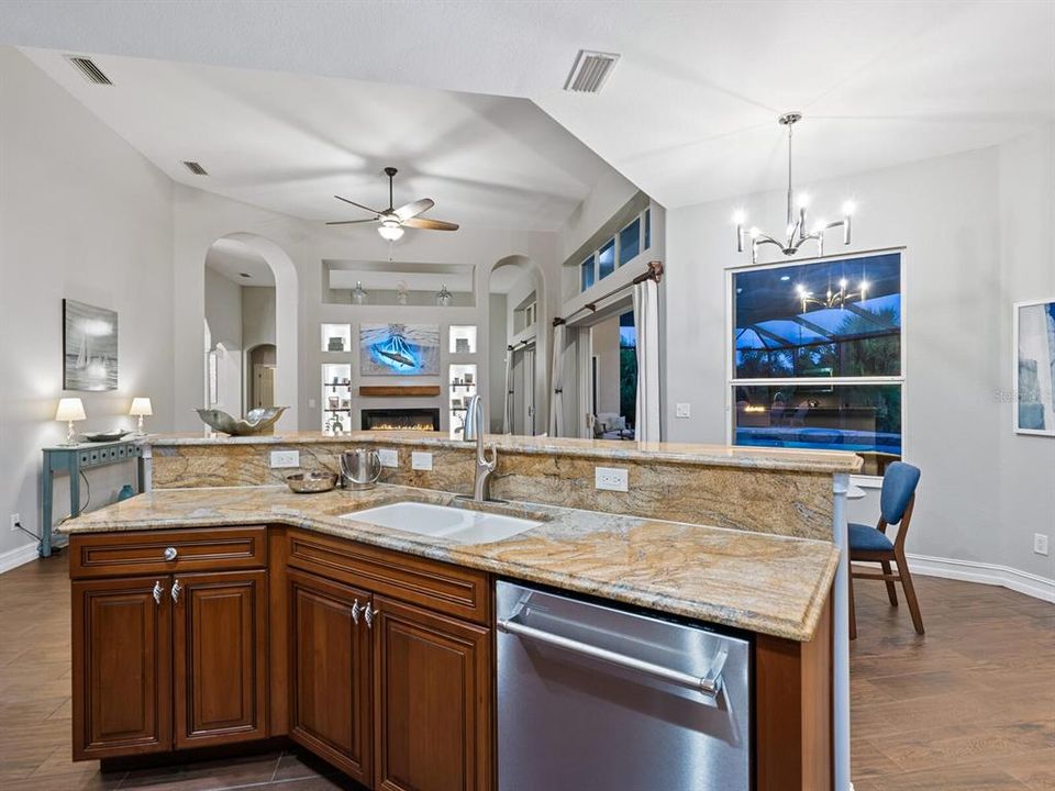 Active With Contract: $1,049,900 (4 beds, 4 baths, 3312 Square Feet)