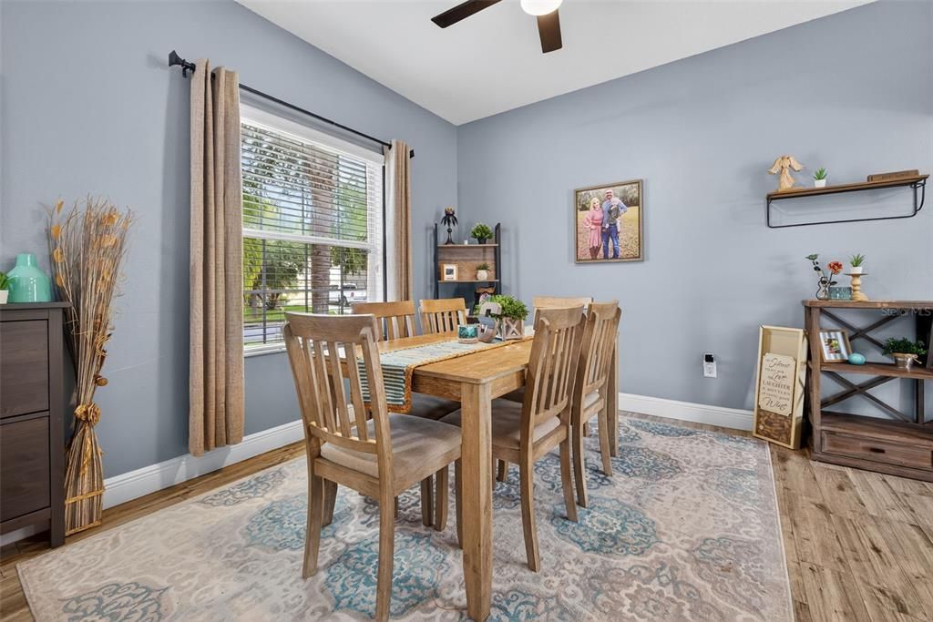 Active With Contract: $459,000 (4 beds, 2 baths, 2496 Square Feet)