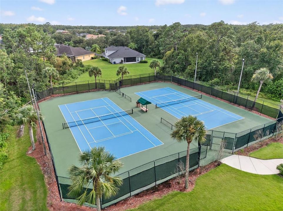 Active With Contract: $459,000 (4 beds, 2 baths, 2496 Square Feet)