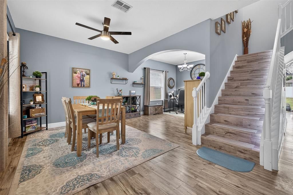 Active With Contract: $459,000 (4 beds, 2 baths, 2496 Square Feet)