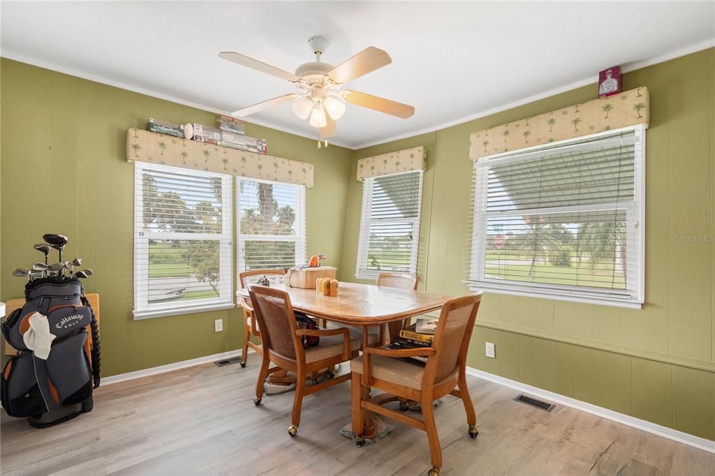 For Sale: $200,000 (2 beds, 2 baths, 1248 Square Feet)