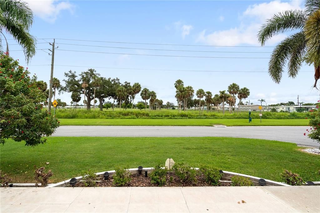 For Sale: $200,000 (2 beds, 2 baths, 1248 Square Feet)