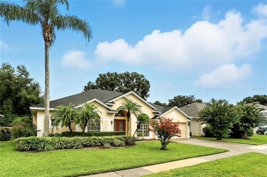 Active With Contract: $675,000 (4 beds, 3 baths, 2363 Square Feet)