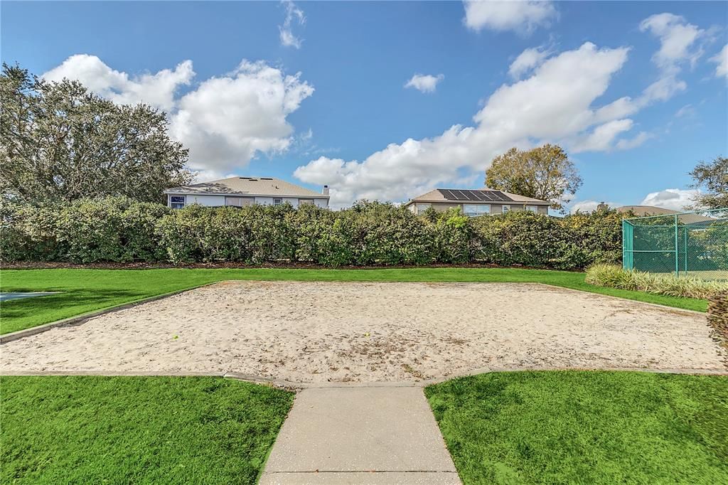 Active With Contract: $675,000 (4 beds, 3 baths, 2363 Square Feet)