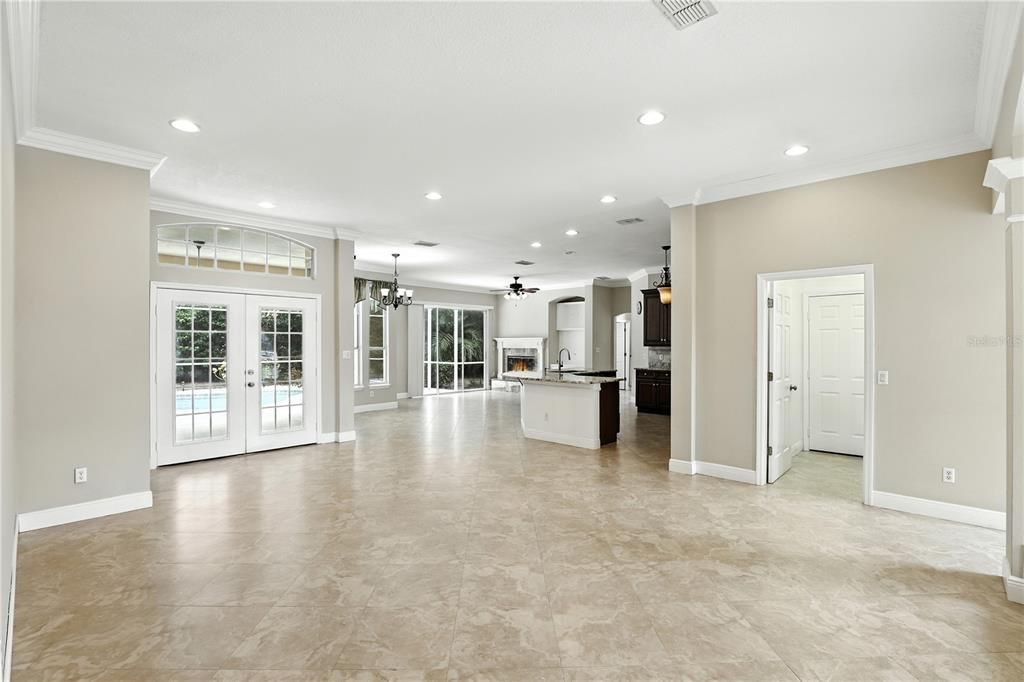 Active With Contract: $675,000 (4 beds, 3 baths, 2363 Square Feet)