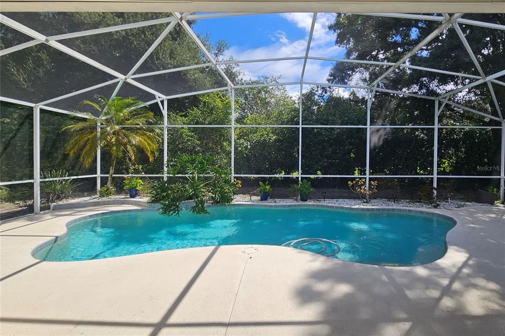 Active With Contract: $675,000 (4 beds, 3 baths, 2363 Square Feet)