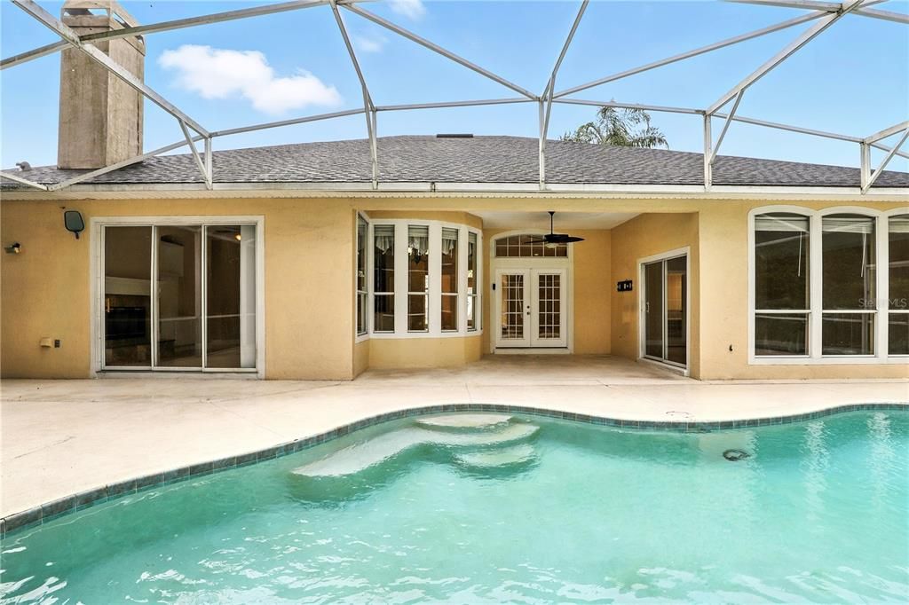 Active With Contract: $675,000 (4 beds, 3 baths, 2363 Square Feet)