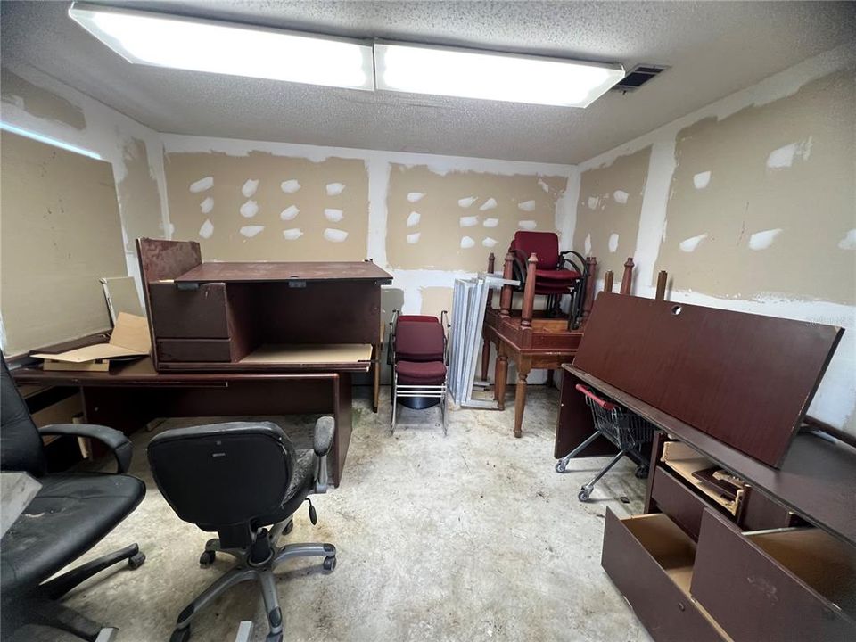 For Sale: $699,000 (0 beds, 0 baths, 15000 Square Feet)