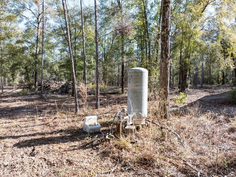 En Venta: $429,000 (37.60 acres)