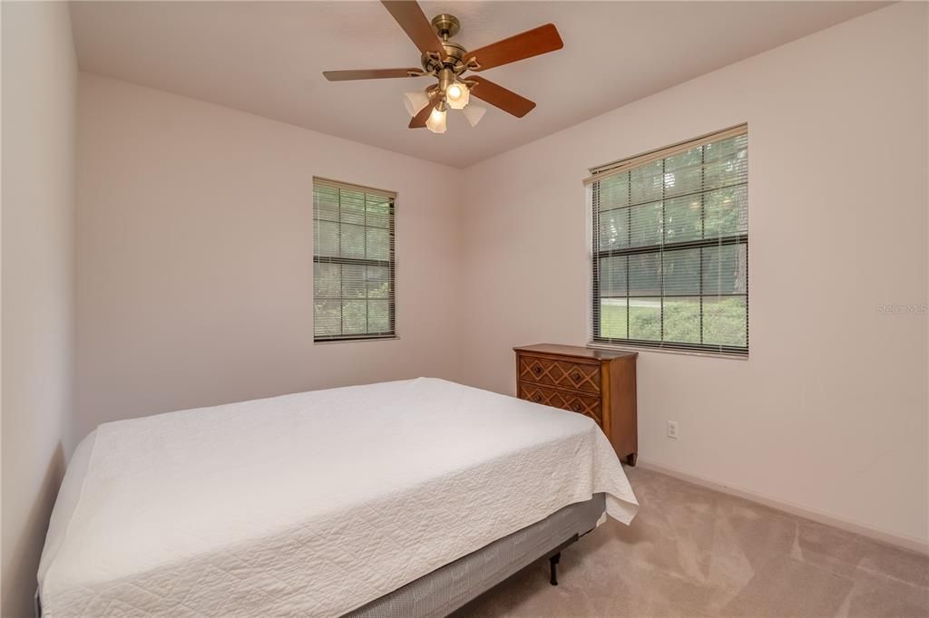 En Venta: $625,000 (2 camas, 2 baños, 2096 Pies cuadrados)