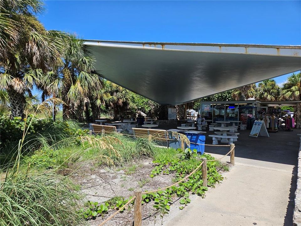 В аренду: $5,000 (2 спален, 1 ванн, 985 Квадратных фут)