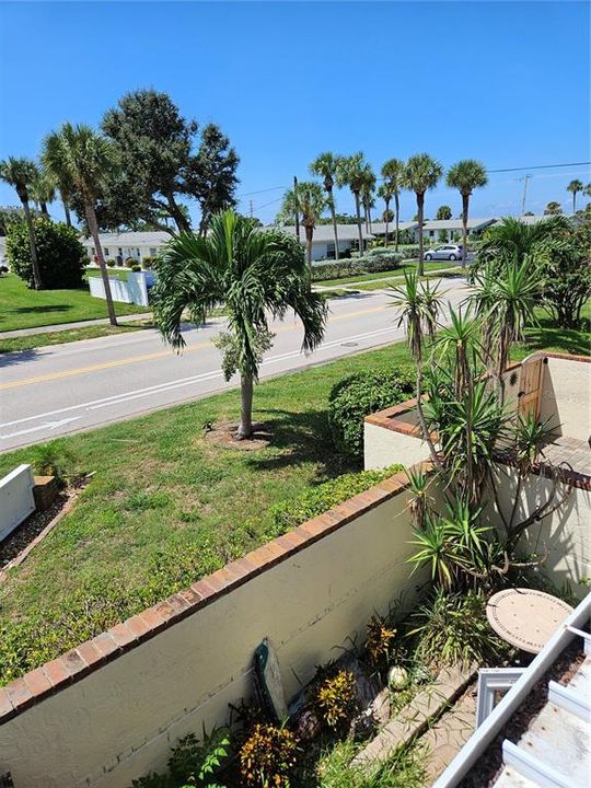 В аренду: $5,000 (2 спален, 1 ванн, 985 Квадратных фут)