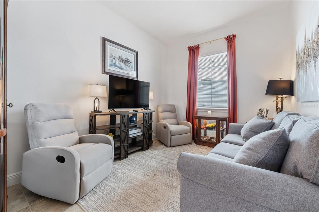 For Sale: $585,000 (3 beds, 3 baths, 2365 Square Feet)