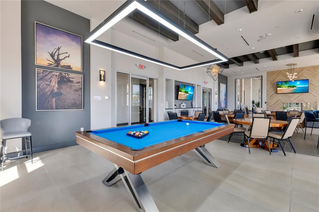 For Sale: $585,000 (3 beds, 3 baths, 2365 Square Feet)