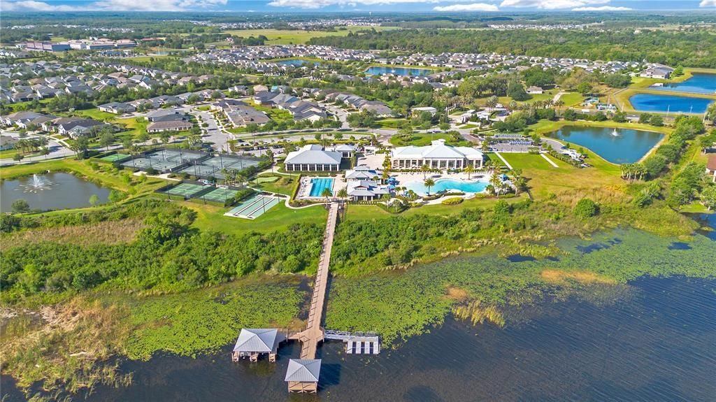 For Sale: $585,000 (3 beds, 3 baths, 2365 Square Feet)