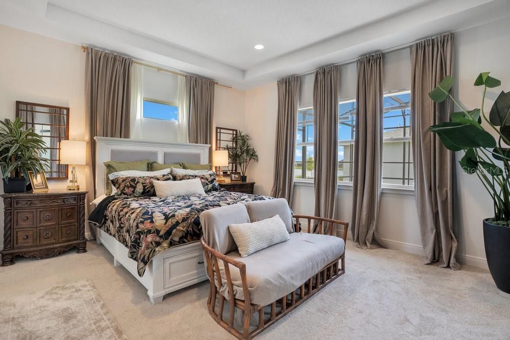 For Sale: $585,000 (3 beds, 3 baths, 2365 Square Feet)