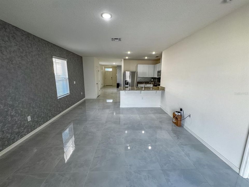 For Rent: $2,200 (3 beds, 2 baths, 1504 Square Feet)