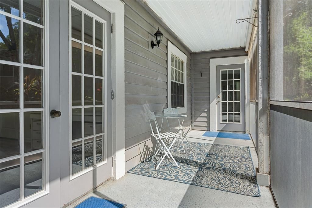 Под контрактом: $2,000 (3 спален, 2 ванн, 1230 Квадратных фут)