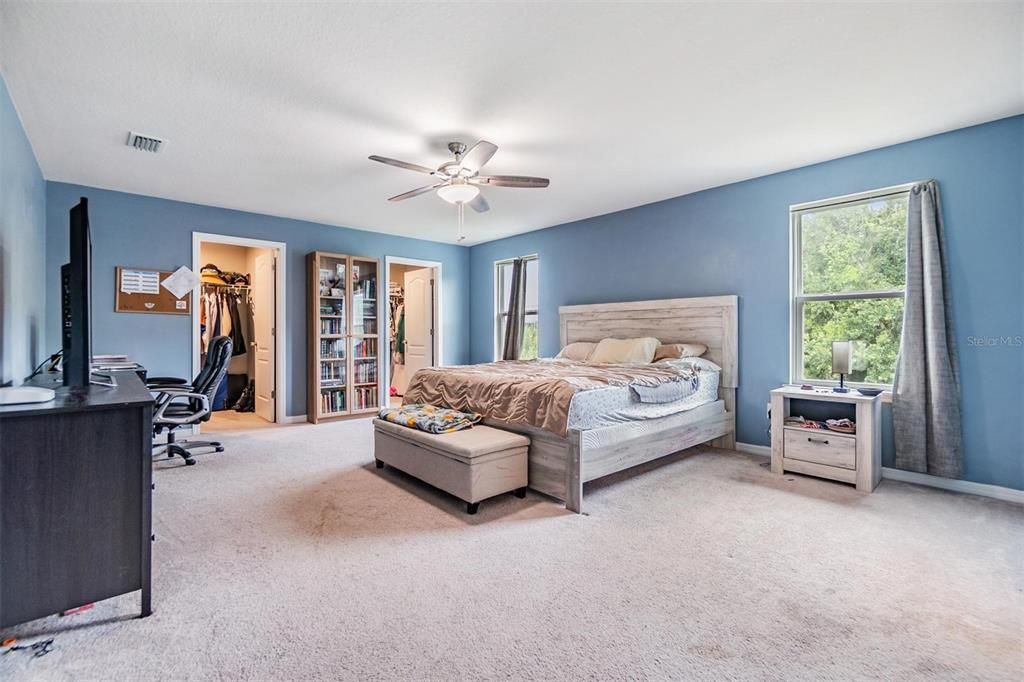 For Rent: $3,500 (4 beds, 2 baths, 2777 Square Feet)