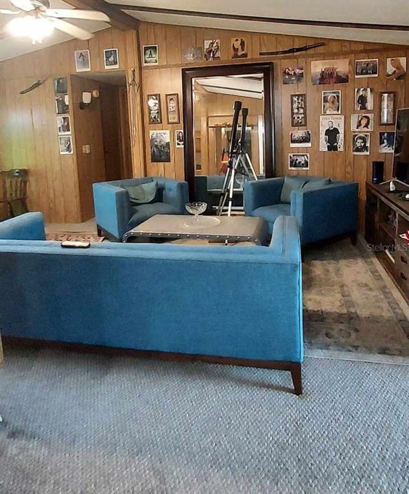 待售: $265,000 (2 贝兹, 2 浴室, 1308 平方英尺)