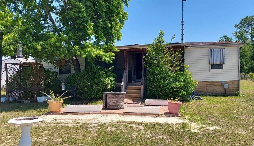 待售: $265,000 (2 贝兹, 2 浴室, 1308 平方英尺)