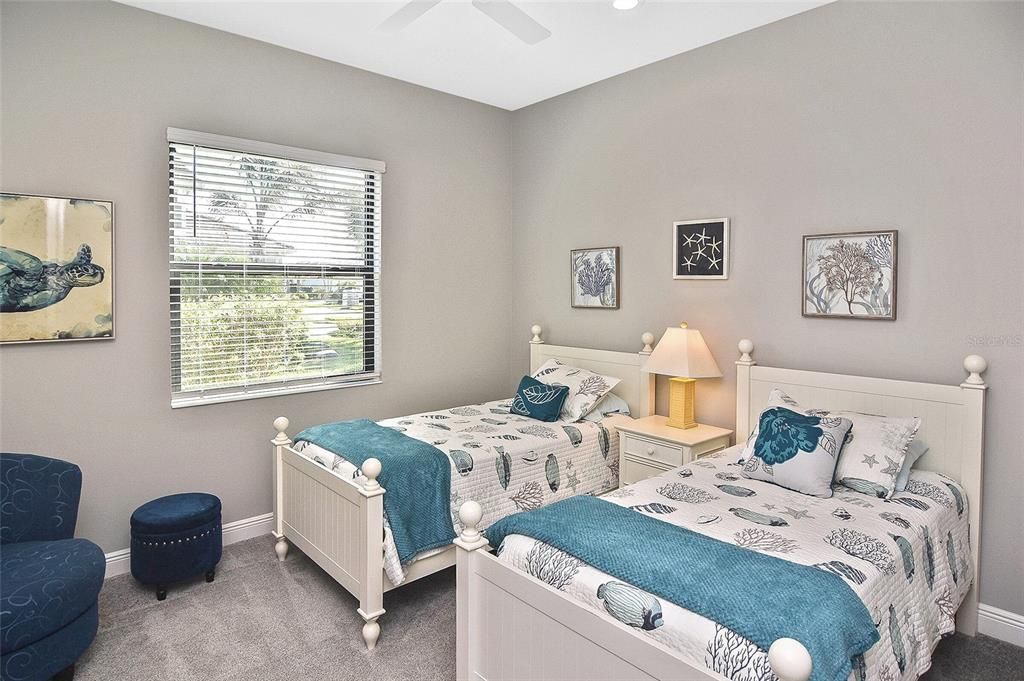 Active With Contract: $877,500 (3 beds, 3 baths, 2703 Square Feet)