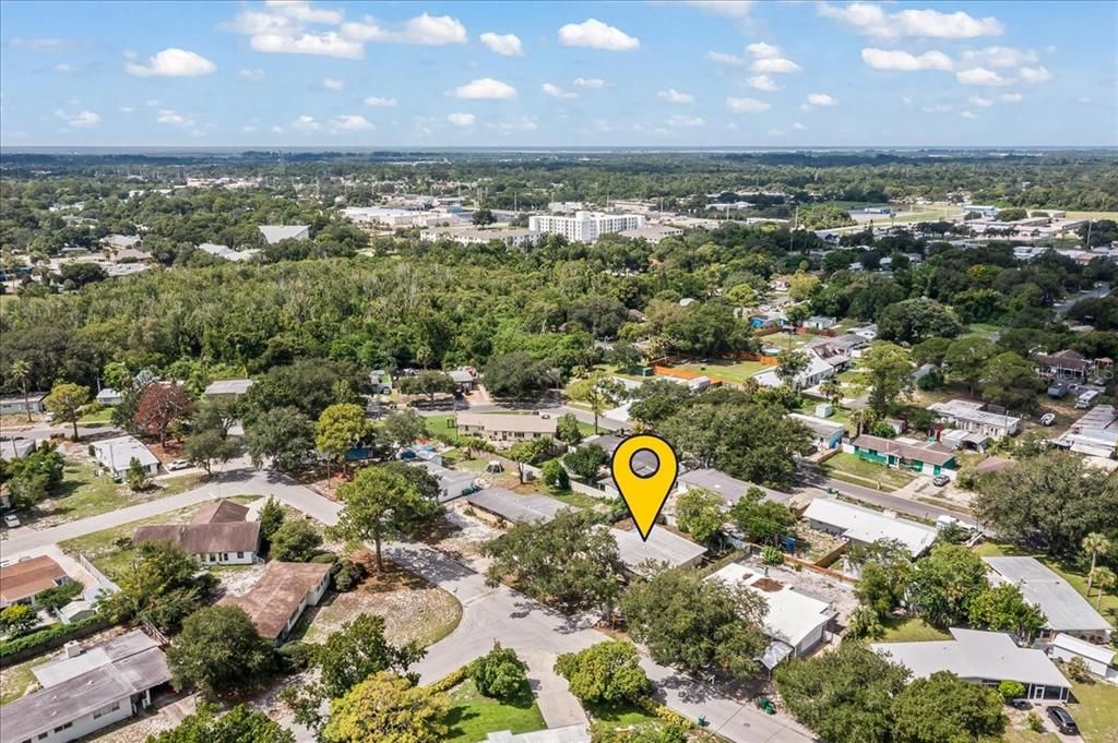 En Venta: $319,000 (4 camas, 2 baños, 1700 Pies cuadrados)