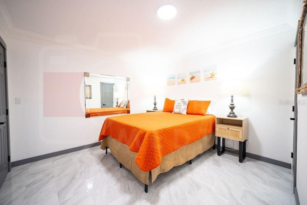 En Venta: $2,188,000 (3 camas, 3 baños, 2430 Pies cuadrados)