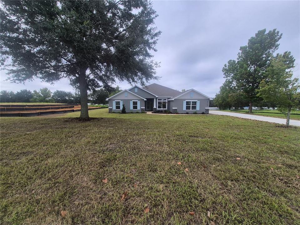 For Sale: $610,450 (4 beds, 3 baths, 3000 Square Feet)