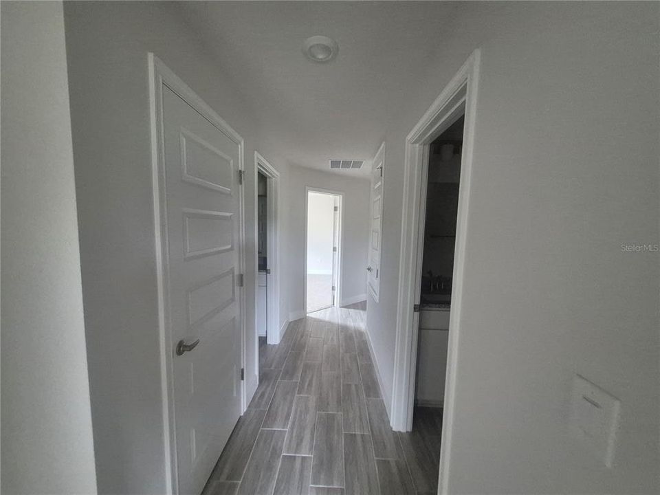 For Sale: $610,450 (4 beds, 3 baths, 3000 Square Feet)