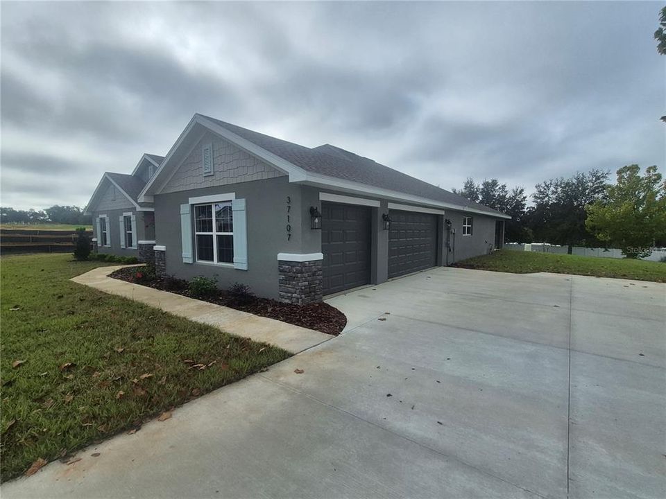 For Sale: $610,450 (4 beds, 3 baths, 3000 Square Feet)