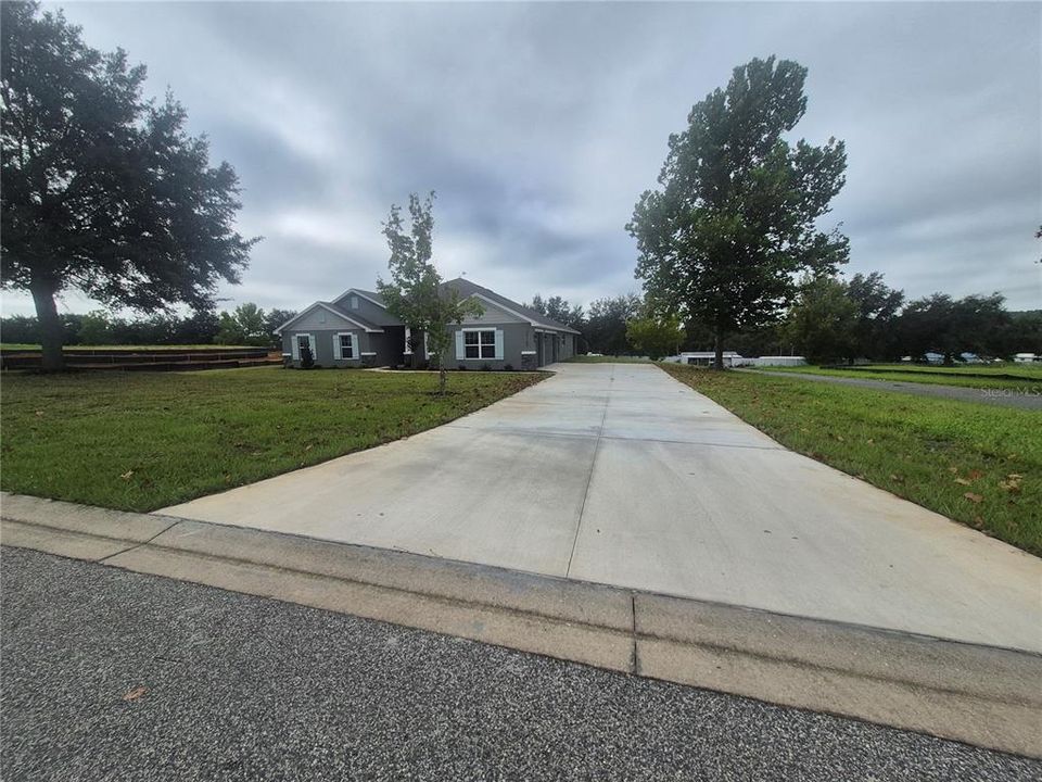 For Sale: $610,450 (4 beds, 3 baths, 3000 Square Feet)