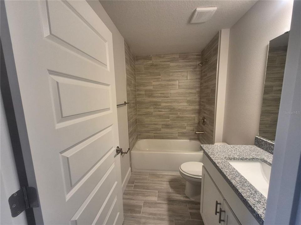 For Sale: $610,450 (4 beds, 3 baths, 3000 Square Feet)