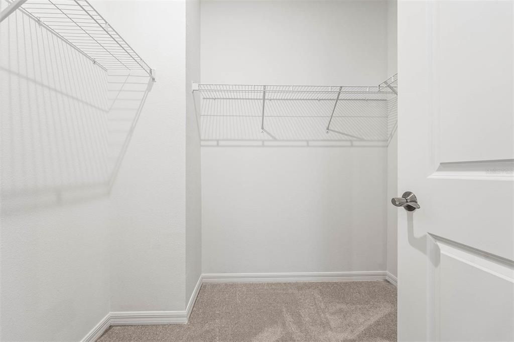 Active With Contract: $349,990 (3 beds, 2 baths, 1639 Square Feet)