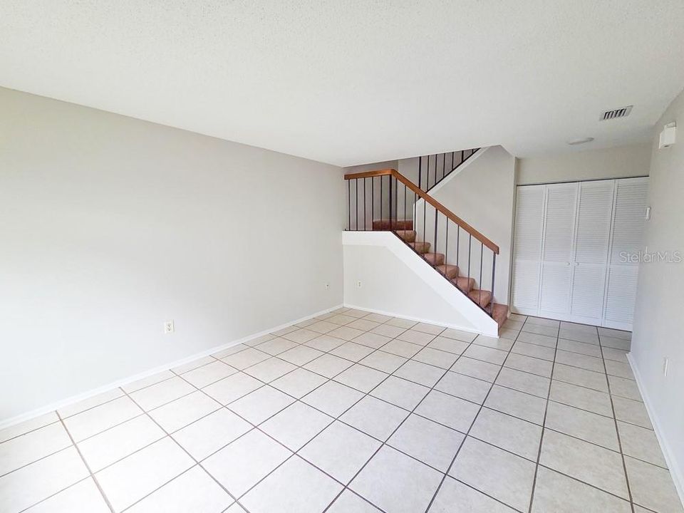 En Venta: $245,000 (2 camas, 1 baños, 1144 Pies cuadrados)