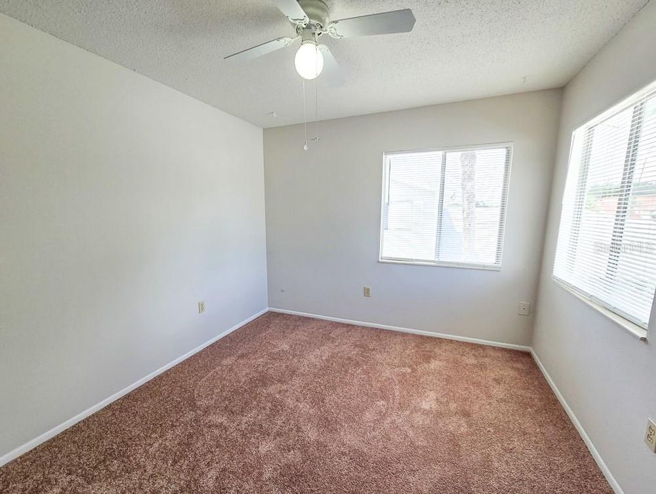 En Venta: $245,000 (2 camas, 1 baños, 1144 Pies cuadrados)