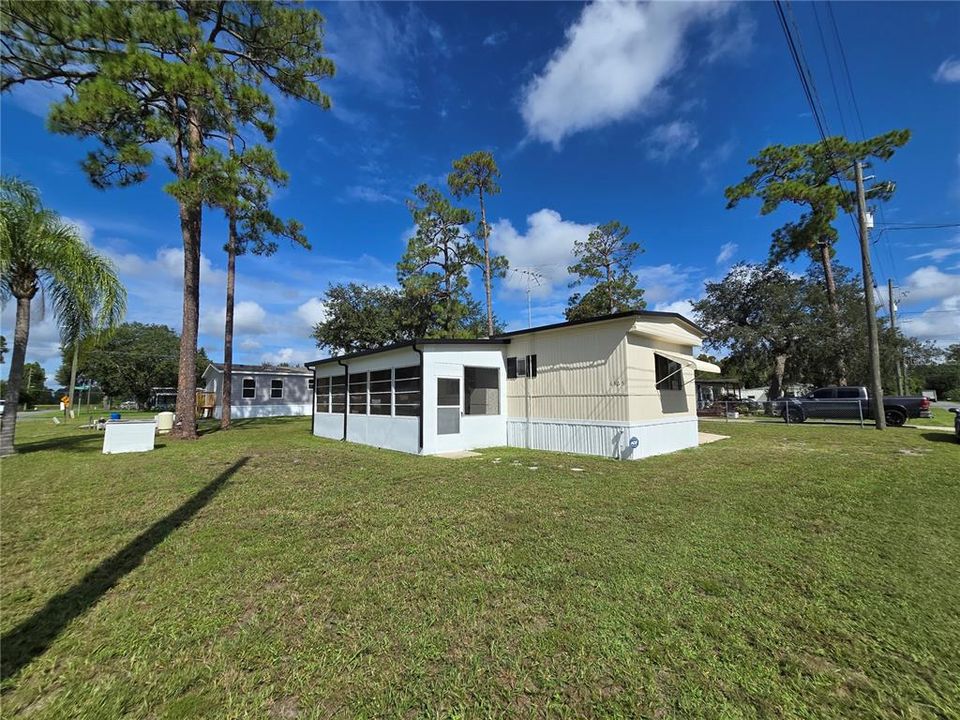 待售: $158,500 (2 贝兹, 2 浴室, 840 平方英尺)