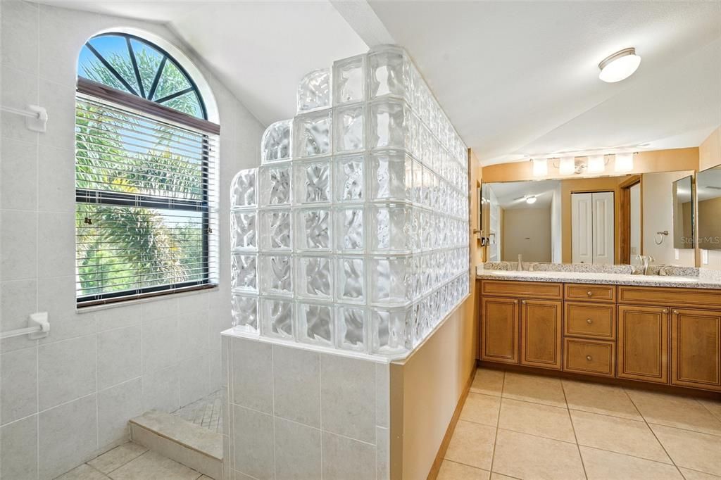 待售: $1,188,888 (3 贝兹, 2 浴室, 3507 平方英尺)