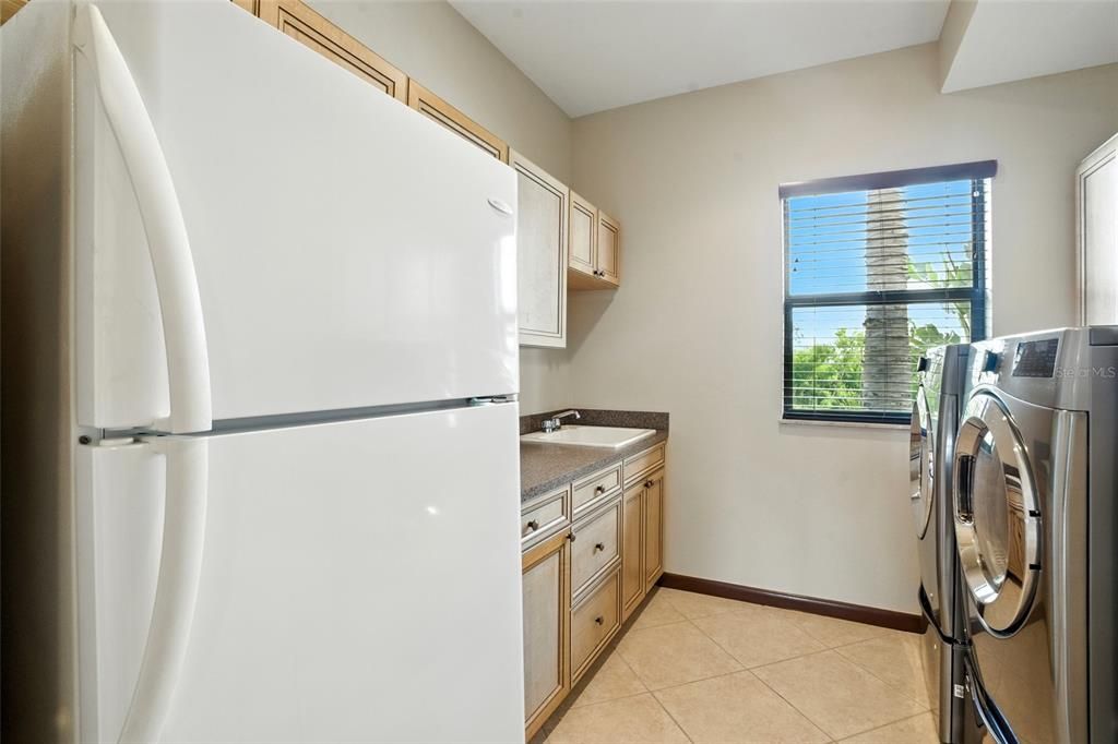 待售: $1,188,888 (3 贝兹, 2 浴室, 3507 平方英尺)