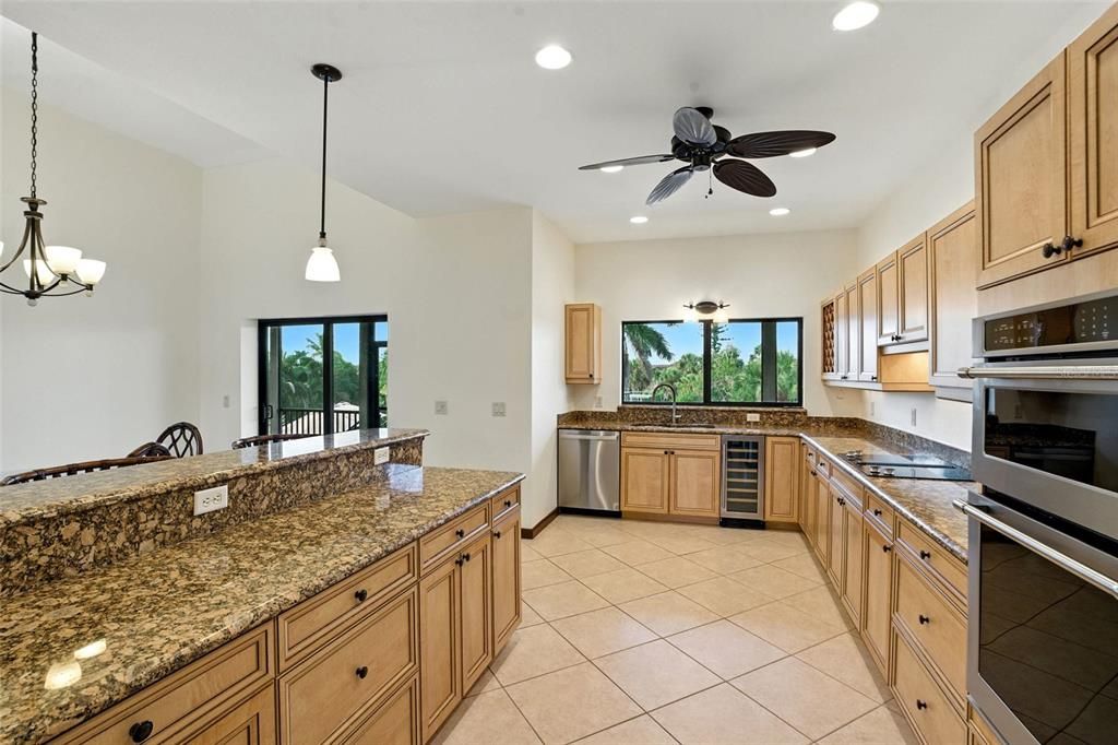 待售: $1,188,888 (3 贝兹, 2 浴室, 3507 平方英尺)